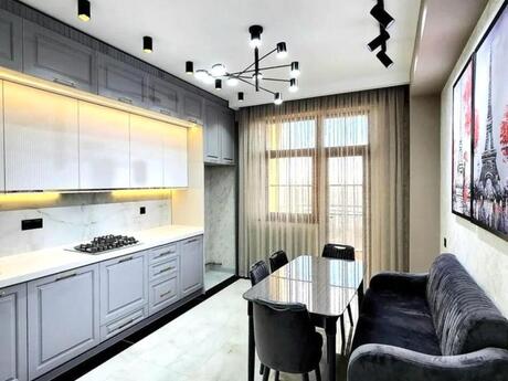 3-room apartment for rent, 140 m², Nəriman Nərimanov: 1 500 ₼/mo 4