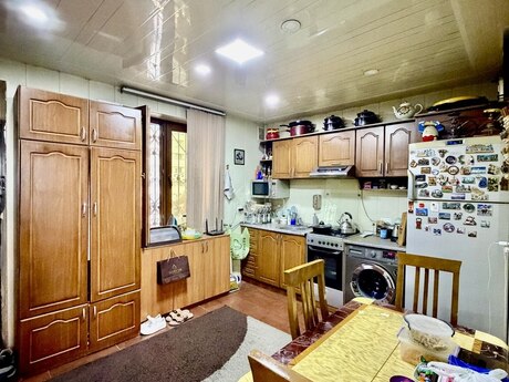 3-room old-build apartment for sale in Nəsimi, 73 m², 230 000 AZN, photo 3 / 6