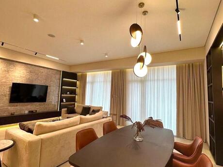 3-room apartment for rent, 145 m², 28 May: 1 500 ₼/mo 3