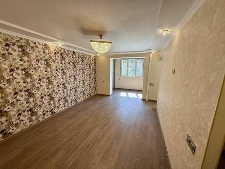 Elan №6495693 - Bakı, Neftçilər m., 3 otaqlı, 70 m², 3/5 mərtəbə