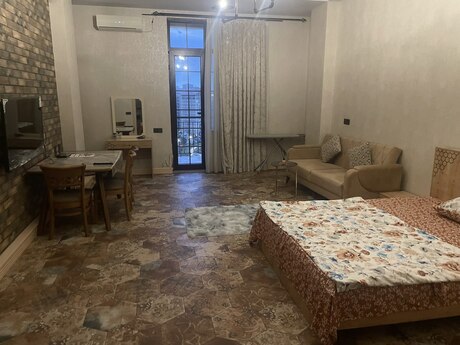 1 otaq · 40 m² · 17/17 mərtəbə, Nərimanov