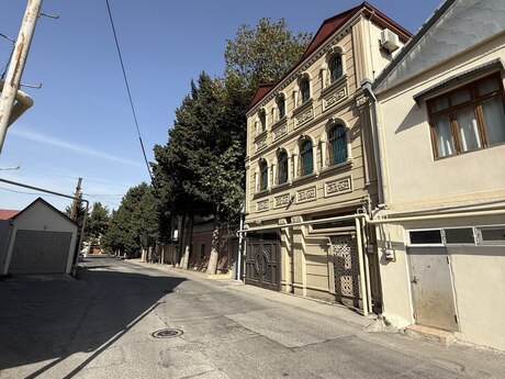 7 otaqlı həyət evi, 295 m², Azadlıq Prospekti: 550 000 ₼ 2