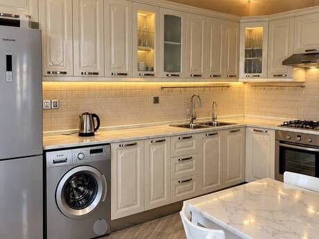 Kirayə 3 otaqlı mənzil, 110 m², Qara Qarayev: 900 ₼/ay 4