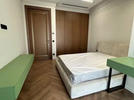 Kirayə 4 otaqlı mənzil, 174 m², Ağ şəhər: 3 300 ₼/ay 5
