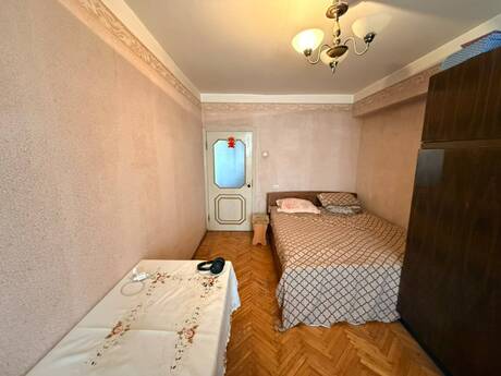 3-room old-build apartment for sale in Elmlər Akademiyası, 90 m², 265 000 AZN, photo 5 / 12