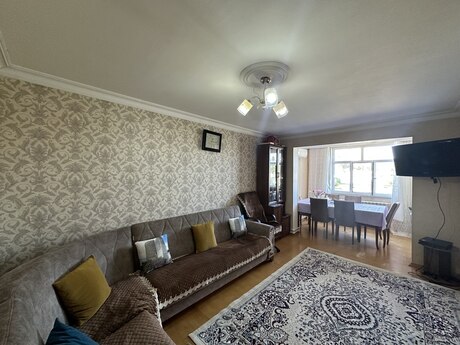 Elan №6495970 - Bakı, Xalqlar Dostluğu m., 2 otaqlı, 50 m², 4/5 mərtəbə