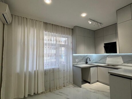5-комнатная квартира, 180 м², İnşaatçılar: 430 000 ₼ 3