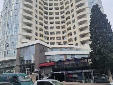 4 İnşaatçılar