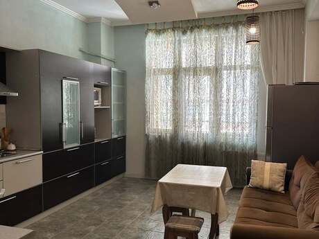 3 otaqlı mənzil, 160 m², 8 Noyabr: 400 000 ₼ 4