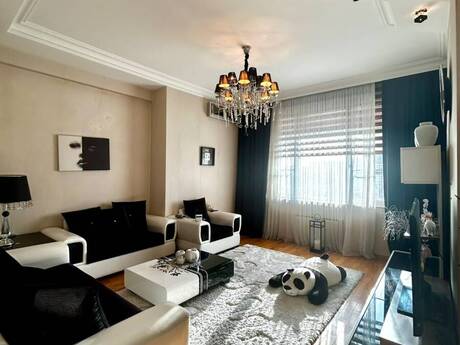 2-комн. · 70 m² · 14/18 этаж, Elmlər Akademiyası