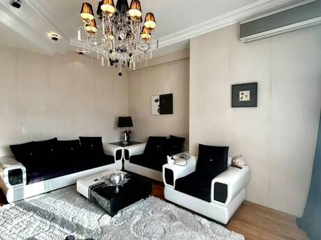 Продаётся 2-комнатная квартира в новостройке, Elmlər Akademiyası, 70 м², 275 000 AZN, фото 2 / 12