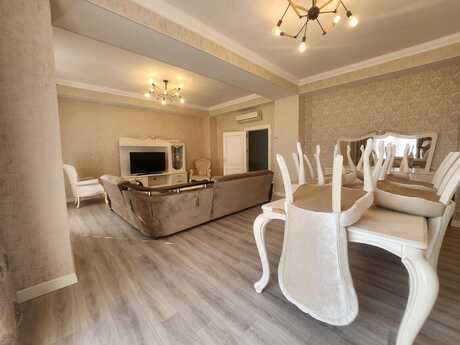 Сдаётся 5-комнатная квартира в новостройке, Ağ şəhər, 200 м², 2 300 AZN/мес, фото 3 / 12