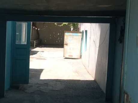 Nəsimidə 5 otaqlı həyət evi kirayə verilir, 220 m², 700 AZN/ay, şəkil 2 / 12