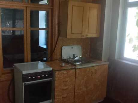 Nəsimidə 5 otaqlı həyət evi kirayə verilir, 220 m², 700 AZN/ay, şəkil 4 / 12