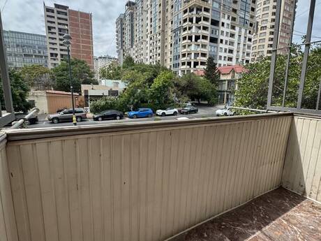 Объявление №6496195 - Баку, Наримановский  р., 2-комн., 55 м², 2/5 этаж