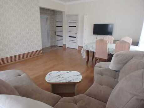 Mərdəkanda 3 otaqlı həyət evi kirayə verilir, 90 m², 750 AZN/ay, şəkil 5 / 12