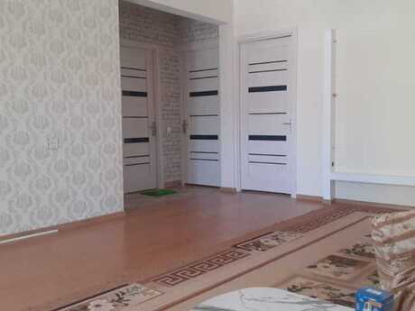 Mərdəkanda 3 otaqlı həyət evi kirayə verilir, 90 m², 750 AZN/ay, şəkil 2 / 12