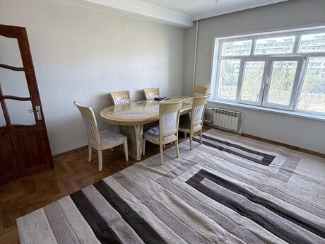 Сдаётся 3-комнатная квартира в старом фонде, Xalqlar Dostluğu, 80 м², 700 AZN/мес, фото 3 / 10