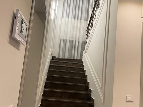 Buzovnada 4 otaqlı həyət evi kirayə verilir, 230 m², 200 AZN/ay, şəkil 5 / 12