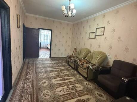 Elan №6496204 - Bakı, Memar Əcəmi m., 2 otaqlı, 65 m², 4/5 mərtəbə