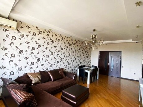 4-комнатная квартира, 170 м², 20 Yanvar: 430 000 ₼ 3