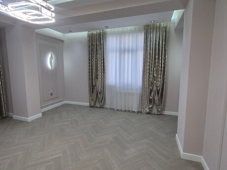 4-комнатная квартира, 135 м², Memar Əcəmi: 409 000 ₼ 4