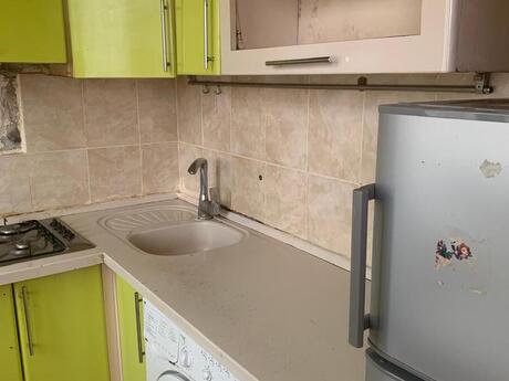 Аренда: 2-комнатная квартира, 50 м², Memar Əcəmi: 550 ₼/мес 2