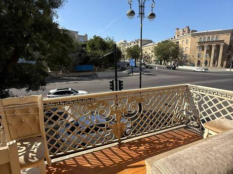 4 otaqlı mənzil, 80 m², Elmlər Akademiyası: 250 000 ₼ 2