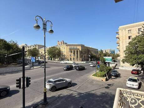 4 otaqlı mənzil, 80 m², Elmlər Akademiyası: 250 000 ₼ 4