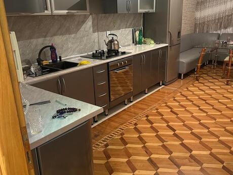 Kirayə 3 otaqlı mənzil, 135 m², Gənclik: 1 200 ₼/ay 4