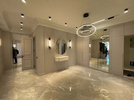 Аренда: 4-комнатная квартира, 190 м², 28 May: 3 800 ₼/мес 4