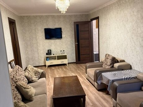 Elan №6496488 - Bakı, İnşaatçılar m., 2 otaqlı, 55 m², 2/5 mərtəbə