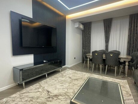 3-room apartment for rent, 120 m², Azadlıq Prospekti: 1 000 ₼/mo 2