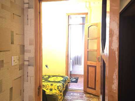 2-room old-build apartment for sale in Xalqlar Dostluğu, 40 m², 121 000 AZN, photo 3 / 7