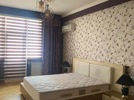Elan №6496596 - Bakı, Şah İsmayıl Xətai m., 3 otaqlı, 142 m², 11/16 mərtəbə