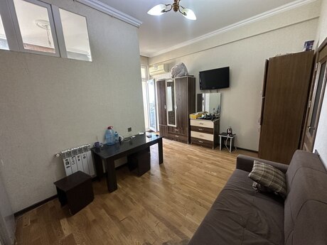 Аренда: 2-комнатная квартира, 38 м², Yeni Günəşli: 450 ₼/мес 3