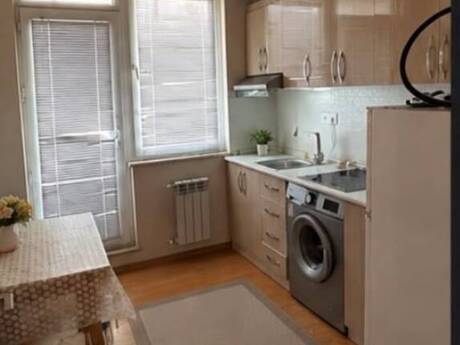 Kirayə 2 otaqlı mənzil, 65 m², 20 Yanvar: 200 ₼/ay 3