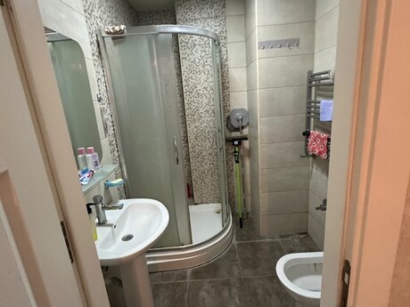 Kirayə 2 otaqlı mənzil, 65 m², 20 Yanvar: 200 ₼/ay 4
