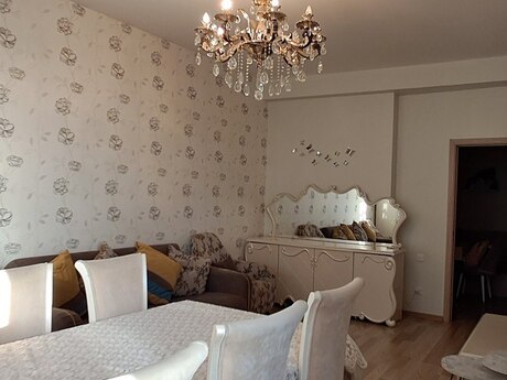 2-room apartment, 85 m², Qara Qarayev: 254 000 ₼ 2