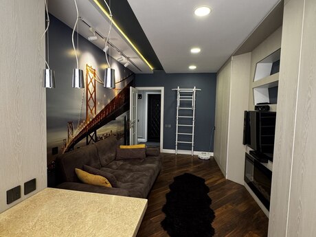 4-комнатная квартира, 110 м², Bakıxanov: 310 000 ₼ 4