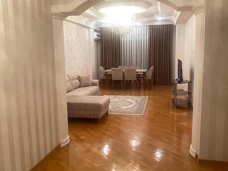 Kirayə 2 otaqlı mənzil, 90 m², Nizami: 850 ₼/ay 4
