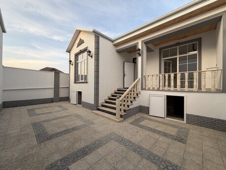 3 rooms · 90 m², Məmmədli