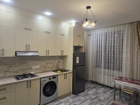 Объявление №6496762 - Баку, м. 20 января, 2-комн., 50 м², 13/16 этаж