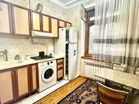 2 otaq · 62 m² · 4/9 mərtəbə, Qara Qarayev