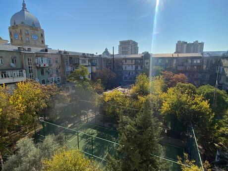 2-room apartment for rent, 55 m², Nizami: 900 ₼/mo 3