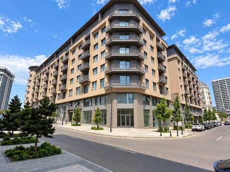 Объявление №6496865 - Баку, пос. Аг шехер, 3-комн., 131 м², 4/7 этаж