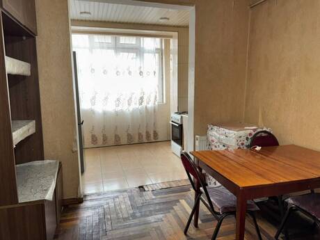 Объявление №6496905 - Баку, м. Элмляр Академиясы, 2-комн., 60 м², 2/9 этаж
