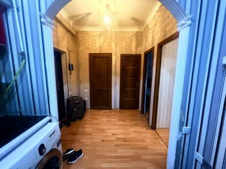2-room apartment for rent, 65 m², Badamdar: 600 ₼/mo 3