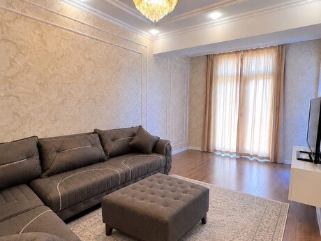 Kirayə 2 otaqlı mənzil, 90 m², Şah İsmayıl Xətai: 80 ₼/ay 5