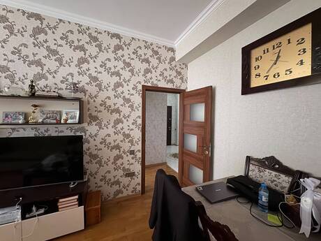 4-room apartment, 100 m², Avtovağzal: 285 000 ₼ 2
